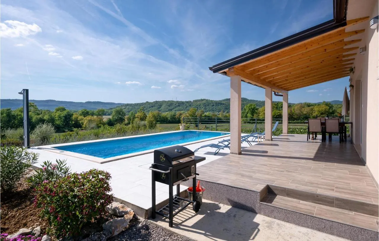 Gorgeous Home In Krsan With Kitchen location