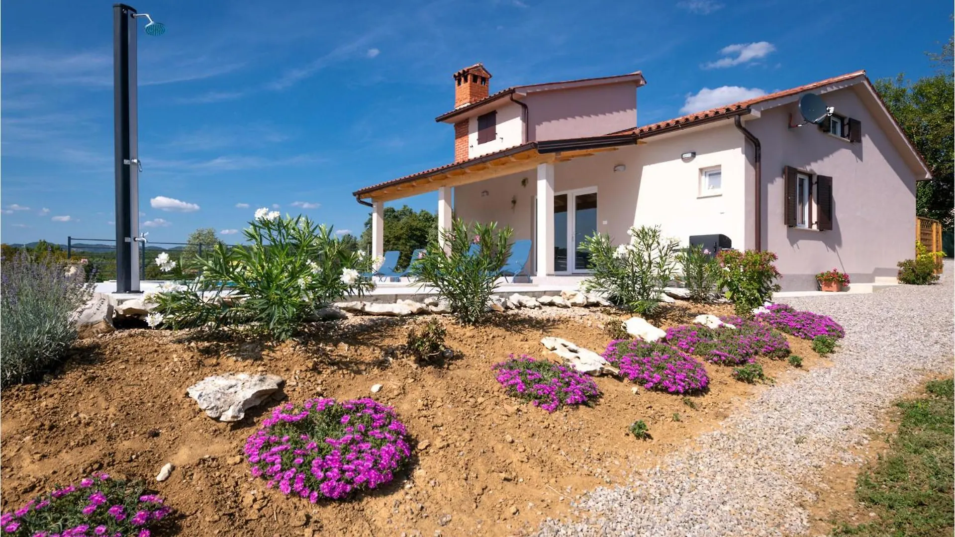Gorgeous Home In Krsan With Kitchen 0*,